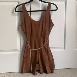 WeWoreWhat active romper w. chain belt